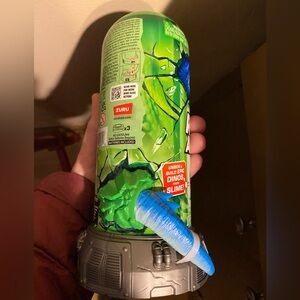 ZURU Surprise Dino Slime Capsule red brand new